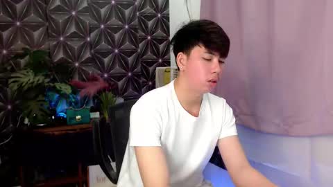 ursweet_jade online show from January 11, 2026, 10:53 am