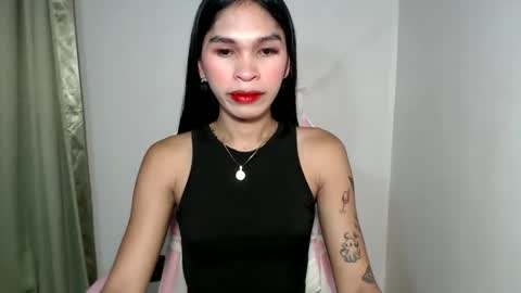 ursweet_zeviixx online show from November 6, 2025, 8:59 am