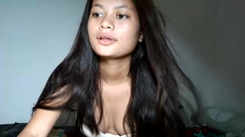 Snapshot of ursweetereca18 chatting on June 6, 2026, 1:27 pm ERECA online show from June 6, 2026, 1:27 pm