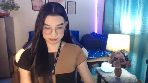 Snapshot of urwetasianprincessxx chatting on December 28, 2024, 6:06 am Ashley Kate Mateo Gray online show from December 28, 2024, 6:06 am