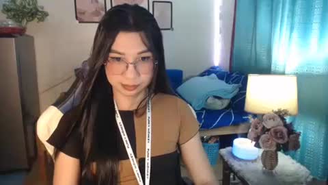 Snapshot of urwetasianprincessxx chatting on January 7, 2025, 10:54 am Ashley Kate Mateo Gray online show from January 7, 2025, 10:54 am