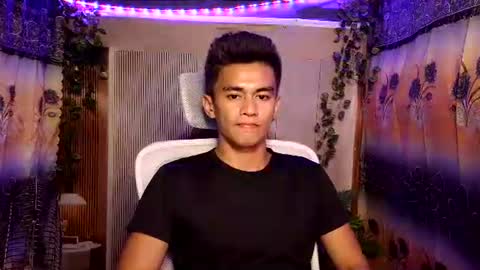 urwild_fuckerxx online show from April 28, 2026, 9:25 am