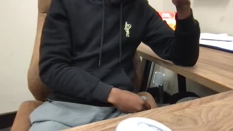 Snapshot of urwivesaffair chatting on September 9, 2025, 4:28 pm Urwivesaffair online show from September 9, 2025, 4:28 pm