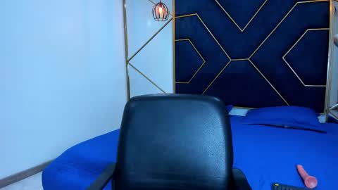 Snapshot of uryukim_ chatting on March 12, 2025, 5:07 pm uryukim_ online show from March 12, 2025, 5:07 pm