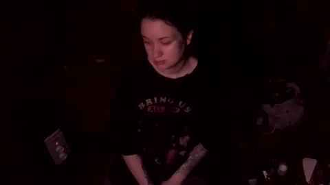 Snapshot of usefulhole chatting on November 16, 2025, 12:44 pm usefulhole online show from November 16, 2025, 12:44 pm