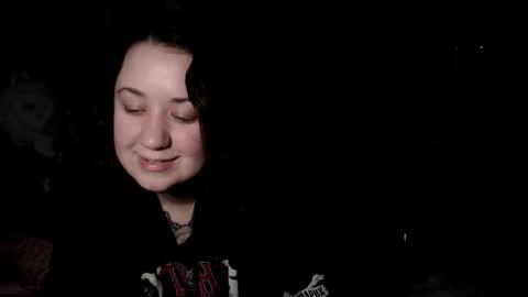 Snapshot of usefulhole chatting on November 30, 2025, 9:52 pm usefulhole online show from November 30, 2025, 9:52 pm