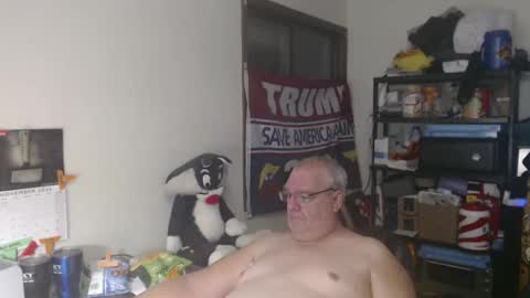 Snapshot of usgoober chatting on October 23, 2025, 8:24 am Eric online show from October 23, 2025, 8:24 am