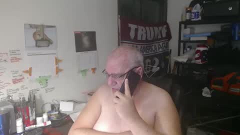 Snapshot of usgoober chatting on November 18, 2025, 12:20 pm Eric online show from November 18, 2025, 12:20 pm