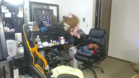 Snapshot of usgoober chatting on May 17, 2026, 1:18 pm Eric online show from May 17, 2026, 1:18 pm
