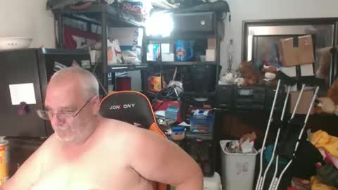 Snapshot of usgoober chatting on May 24, 2026, 2:38 am Eric online show from May 24, 2026, 2:38 am