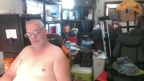 Snapshot of usgoober chatting on May 30, 2026, 12:13 pm Eric online show from May 30, 2026, 12:13 pm
