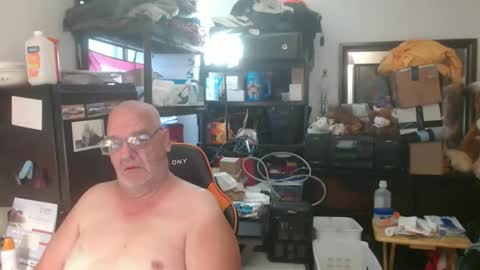 Snapshot of usgoober chatting on June 5, 2026, 12:00 pm Eric online show from June 5, 2026, 12:00 pm