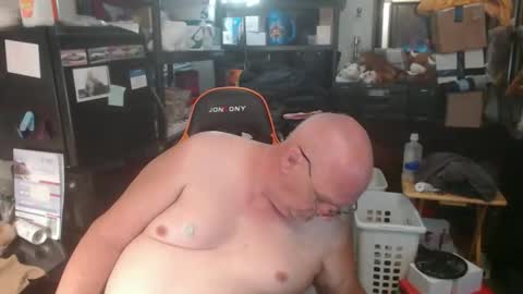 Snapshot of usgoober chatting on June 6, 2026, 2:16 am Eric online show from June 6, 2026, 2:16 am