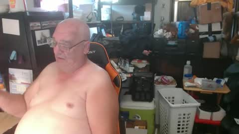 Snapshot of usgoober chatting on June 7, 2026, 12:09 pm Eric online show from June 7, 2026, 12:09 pm