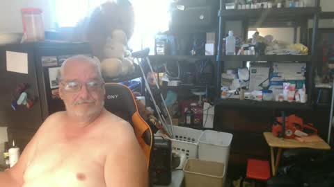 Snapshot of usgoober chatting on June 16, 2026, 12:08 pm Eric online show from June 16, 2026, 12:08 pm