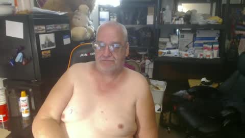 Snapshot of usgoober chatting on June 22, 2026, 2:13 am Eric online show from June 22, 2026, 2:13 am