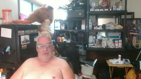 Snapshot of usgoober chatting on June 26, 2026, 11:58 am Eric online show from June 26, 2026, 11:58 am