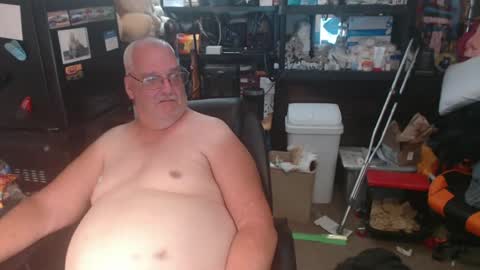 Snapshot of usgoober chatting on July 17, 2026, 1:34 am Eric online show from July 17, 2026, 1:34 am