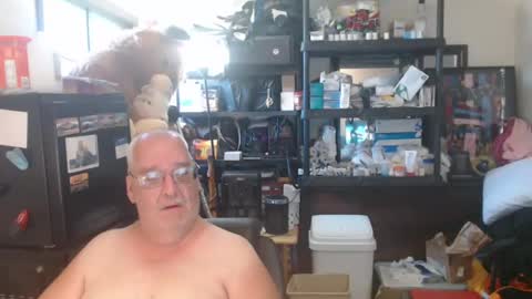 Snapshot of usgoober chatting on July 18, 2026, 12:09 pm Eric online show from July 18, 2026, 12:09 pm