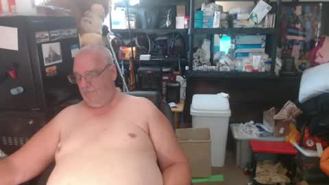 Snapshot of usgoober chatting on July 19, 2026, 1:09 am Eric online show from July 19, 2026, 1:09 am