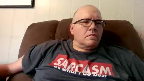 usstarr1 online show from November 24, 2025, 6:40 pm