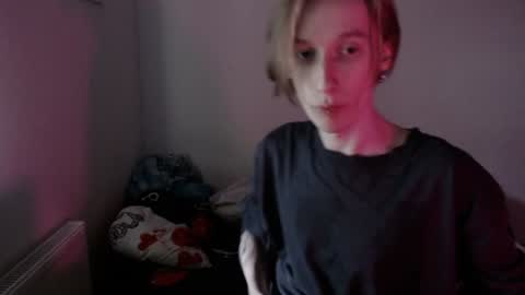 Snapshot of usuck364662 chatting on December 23, 2024, 7:28 am Excuse me online show from December 23, 2024, 7:28 am