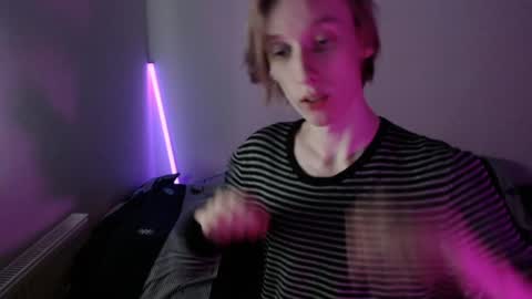 Snapshot of usuck364662 chatting on January 7, 2025, 2:19 pm Excuse me online show from January 7, 2025, 2:19 pm