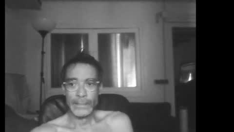Snapshot of uthonn chatting on July 4, 2026, 9:37 am uthonn online show from July 4, 2026, 9:37 am