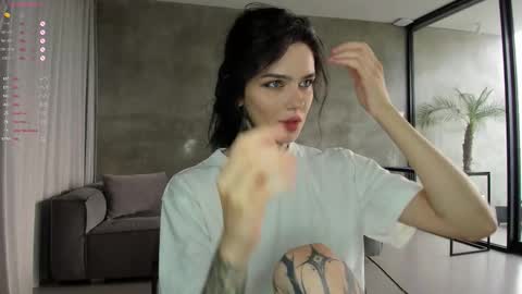 Eva online show from October 23, 2025, 8:24 am