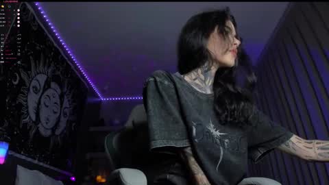 Eva online show from February 17, 2026, 5:08 pm