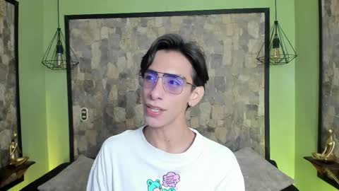 UYUKIE online show from November 5, 2025, 12:27 pm