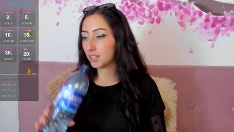 v1cky_ online show from February 7, 2025, 10:20 pm