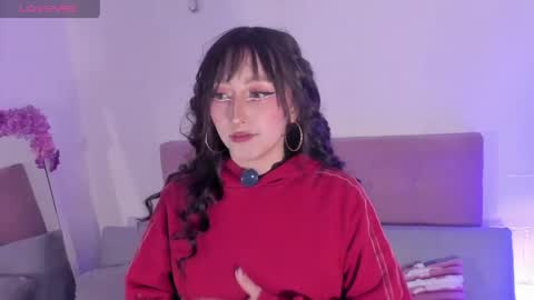 Snapshot of v1cky_ chatting on May 7, 2026, 11:43 pm v1cky_ online show from May 7, 2026, 11:43 pm