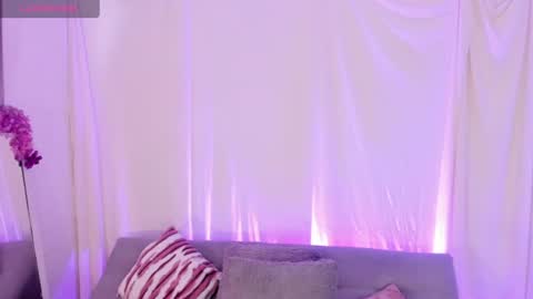 Snapshot of v1cky_ chatting on July 26, 2026, 7:10 pm v1cky_ online show from July 26, 2026, 7:10 pm