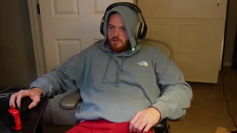 v_for_veng online show from November 1, 2025, 10:45 pm