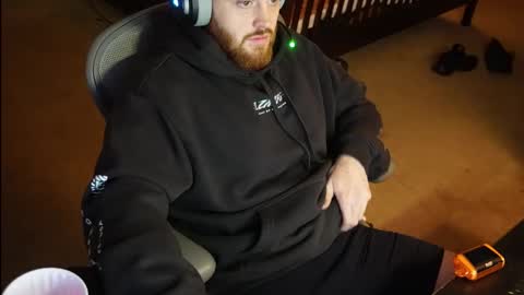 v_for_veng online show from February 18, 2026, 2:51 am