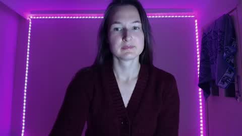 Snapshot of va_len_sea_ya chatting on December 21, 2025, 8:27 pm Valensiya online show from December 21, 2025, 8:27 pm