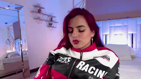 valeriee miller online show from February 12, 2026, 3:51 pm