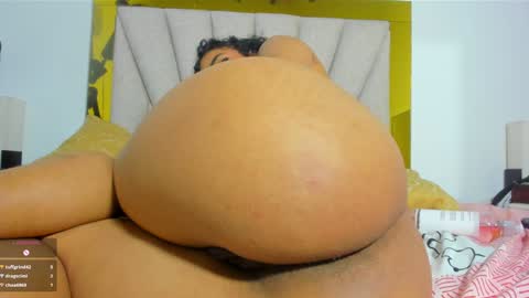 Snapshot of vahiolet_fuentes chatting on January 29, 2025, 6:12 am vahioleth online show from January 29, 2025, 6:12 am