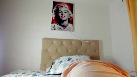 Vahiolet smith online show from October 1, 2025, 3:01 am