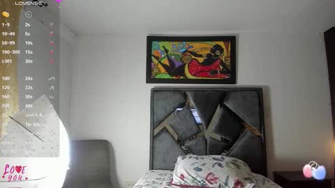 Vahiolet smith online show from October 22, 2025, 3:29 am