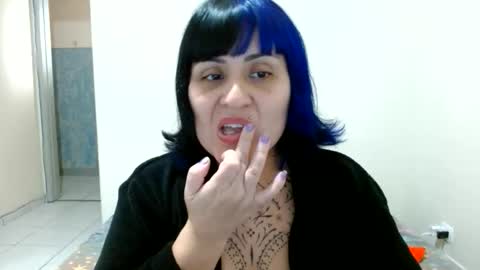 Snapshot of vaholiver chatting on May 26, 2026, 6:37 pm Vah Oliver online show from May 26, 2026, 6:37 pm