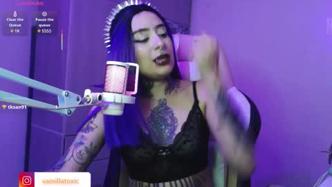 Snapshot of vainilla_l chatting on December 5, 2025, 2:20 am Vainilla Independent model online show from December 5, 2025, 2:20 am