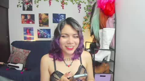 Vaiolet1314 online show from May 3, 2026, 10:49 pm