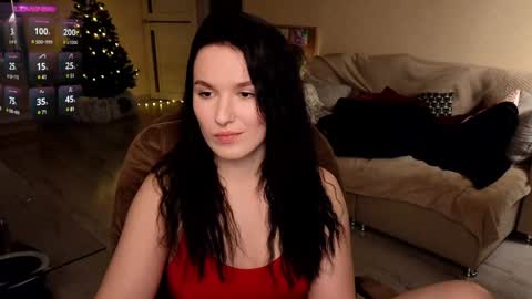 Val online show from December 25, 2024, 8:39 pm