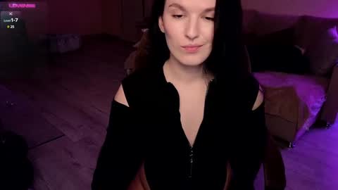 Val online show from January 29, 2025, 9:17 pm