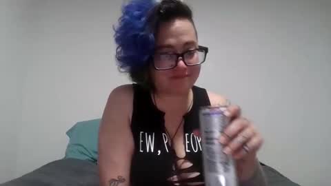 Snapshot of valarieak chatting on September 18, 2025, 7:38 pm valarieak online show from September 18, 2025, 7:38 pm