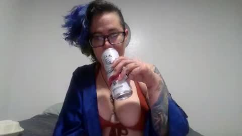 Snapshot of valarieak chatting on September 23, 2025, 1:30 am valarieak online show from September 23, 2025, 1:30 am