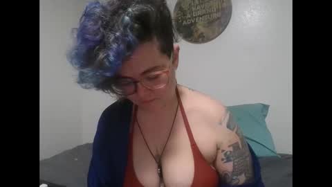 Snapshot of valarieak chatting on October 17, 2025, 7:27 pm valarieak online show from October 17, 2025, 7:27 pm