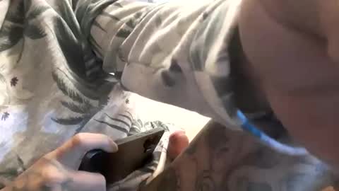 Snapshot of valdovinosr345 chatting on December 2, 2025, 4:57 pm Daddy 007 online show from December 2, 2025, 4:57 pm